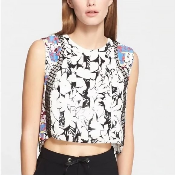 Elizabeth and James Silk Abstract Printed Sheer Side Round Neck Sleeveless Top - Picture 1 of 14
